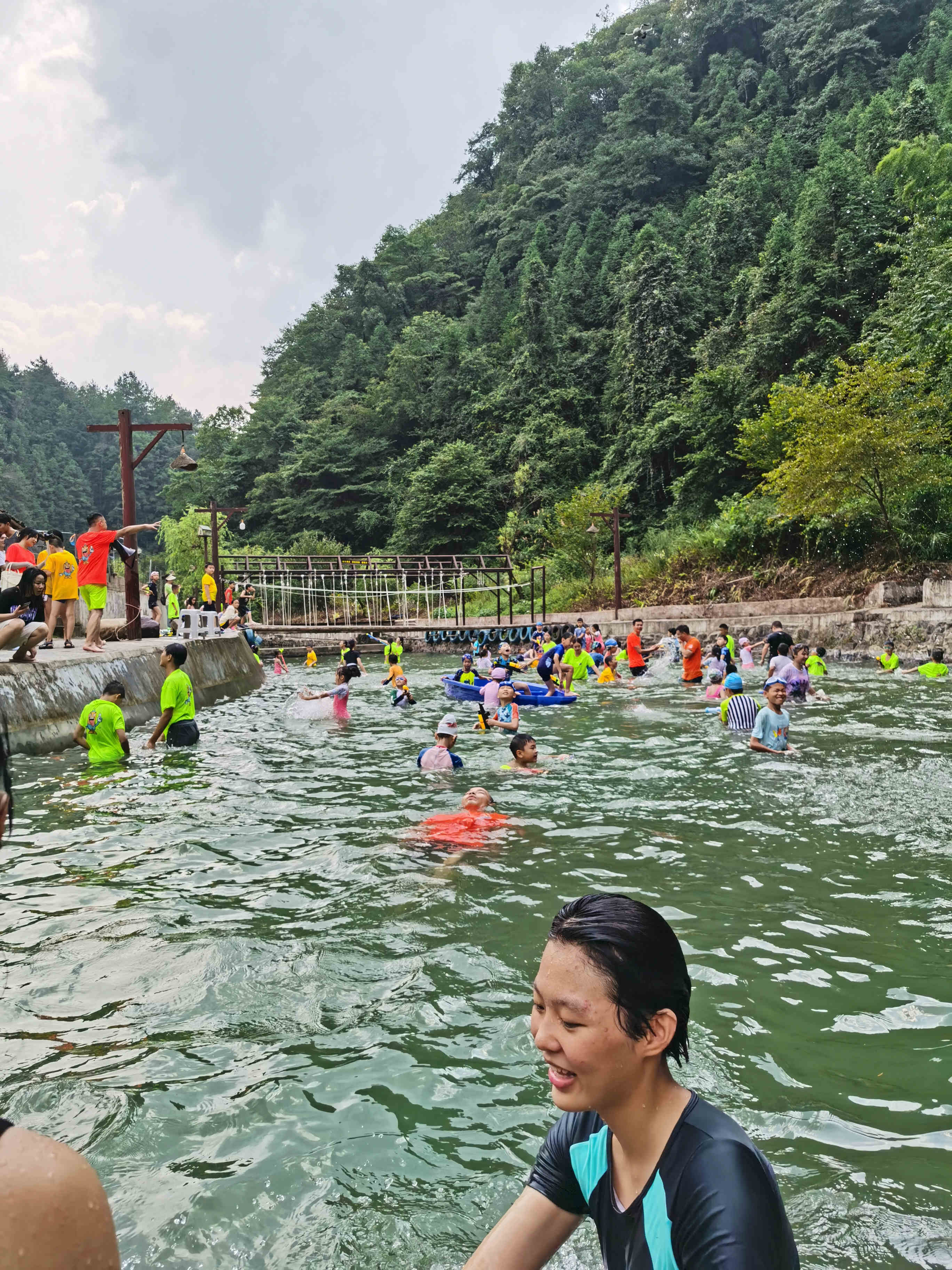 張家界紅河谷,張家界戶外,張家界好吃好玩,張家界農(nóng)家樂,